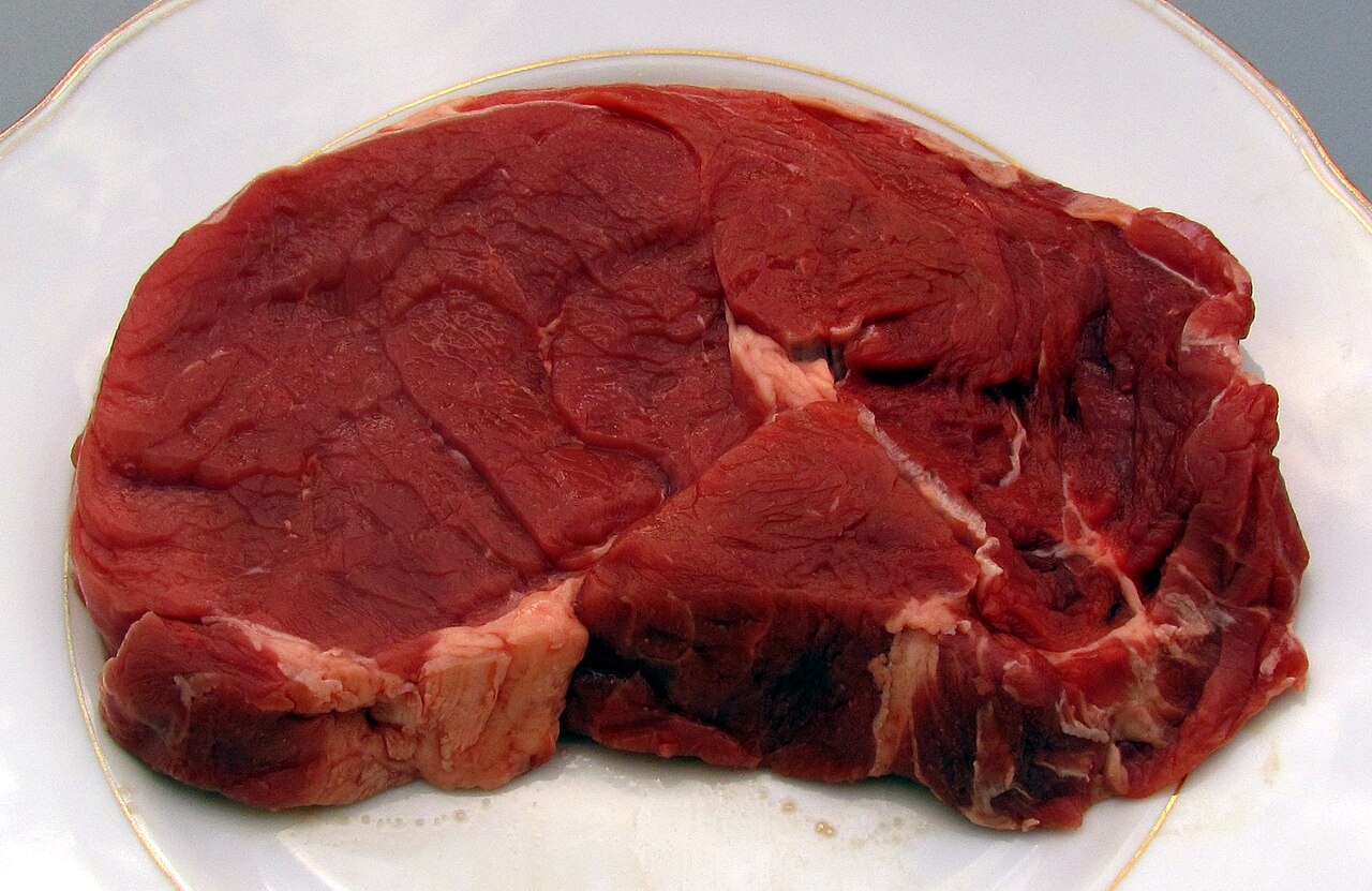 Viande de bœuf — bœuf 100 % français chez le boucher à Blois